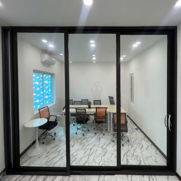 Cửa đi 4 cánh mở trượt Xingfa hệ 93