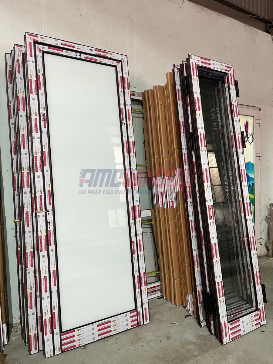 Top 10 Thắc Mắc Khi Lắp Đặt Cửa Nhôm Kính – Giải Đáp Chi Tiết Từ AMC Window
